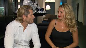 Evelyn burdecki ist beruflich sehr eingespannt: Evelyn Burdecki Jung Bachelor Julia Friess So Witzig Kontert Sie Die Body Born Date Unknown Location Unknown Serve Ace