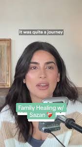 Suzanne Hendrix's Instagram, Twitter & Facebook