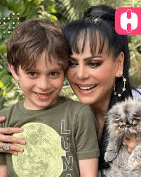 Hits FM 106.1 Monterrey added a...