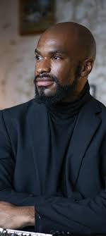 Katie Backus's Instagram, Twitter & Facebook