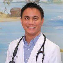 Kristoffer Roxas's Instagram, Twitter & Facebook