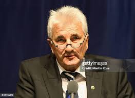 206 Hamburger Sv Annual Meeting Stock Photos, High-Res Pictures, and Images 