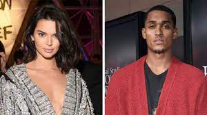The lakers youngster was spotted at coachella this weekend with girlfriend kendall jenner. Kendall Jenner Shuts Down Rumors Of Her Dating Jordan Clarkson In The Past Cavaliers Nation