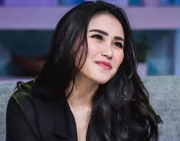 Selain Parfum Baccarat, Inilah 30 Koleksi Parfum Mewah Lain dari Maison  Francis Kurkdjian yang Jadi Favorit para Artis dari Pakar Parfum (2023)