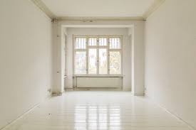 Wohnung kaufen in 10557 berlin. Sanierungsbedurftige 2 Zimmer Wohnung Mit Balkon Home Immobilien Agentur