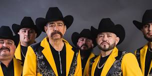 Los Originales de San Juan with CONJUNTO ATARDECER