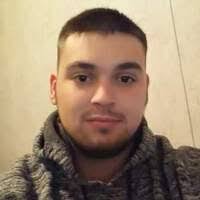 Lilly Hanson's Instagram, Twitter & Facebook