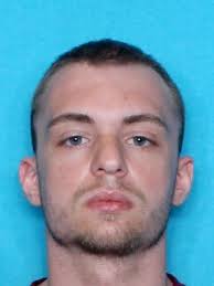 BURGLARY SUSPECTS WANTED On September 20, 2021, just after 2:00 a.m.,  Shreveport Police patrol officers responded to the 1700 block of East Bert  Kouns Industrial Loop