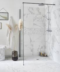 Carrelage 60 x 120 plan travail : Marbre Dans La Salle De Bain 16 Idees Pour Vous Inspirer
