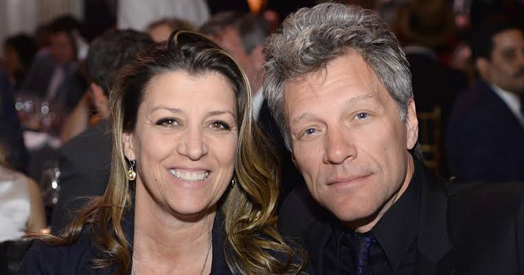 🎬 At 62, Dorothea Hurley Finally Reveals the Truth About Jon Bon Jovi — The Marriage Behind the Rock Legend