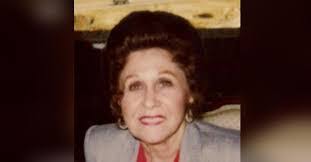 Mildred Prescott's Instagram, Twitter & Facebook