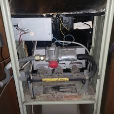 The thermostat monitors the internal temperature inside the rv and will trigger the furnace to turn on if the internal temperature has not met the specified threshold. Old Carrier 80u 19a Furnace Blower Randomly Turning Off And On Doityourself Com Community Forums