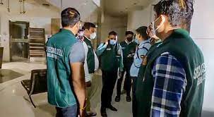 Tensions remain high between the government of india and twitter after delhi police raided twitter's offices in delhi and gurgaon to serve a notice based on. Kgtrwfhwggecim