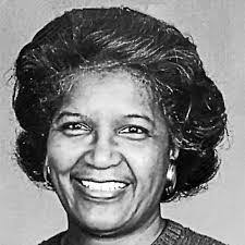 Harriet Hoover's Instagram, Twitter & Facebook