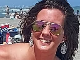 Fundraiser by Bobbie Carter : Krystal with medical treatment and expenses.