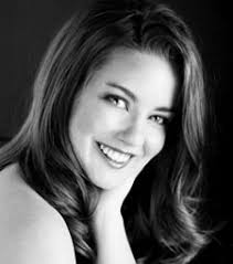 THE LIGHT IN THE PIAZZA