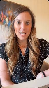 Erin Maroney's Instagram, Twitter & Facebook