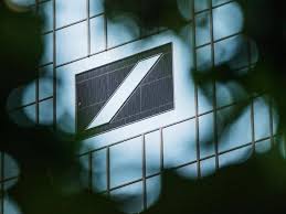 Die deutsche bank fordert pro auftrag nie mehrere transaktionsnummern (tan)! Us Stresstest Wird Zur Zitterpartie Fur Die Deutsche Bank Uberregionales Ludwigsburger Kreiszeitung