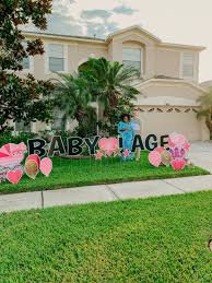 Alles für eure perfekte babyparty: Drive Thru Baby Shower Recap Our Socially Distant Shower