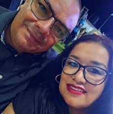 Se informa a los alumnos del CBTIS 110 que el uniforme a partir del ciclo  escolar agosto diciembre 2018 es el siguiente : pantalón de mezclilla azul  marino, en buen estado no