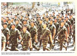 Военный парад в день республики в риме. Roma Parata Del 2 Giugno 2000