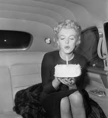 Marilyn Monroe Blowing Out Candle Marilyn Monroe Birthday Marilyn Marilyn Monroe