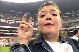 El piojo herrera, martinoli vs piojo, piojo vs martinoli, femexfut, hija del piojo, giovani dos santos, mishelle herrera, el piojo, el piojo le pega a martinoli, fmf, hija de miguel herrera, pelea del. Hija Del Piojo Herrera Festeja Y Con Memes Le Responden