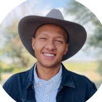 Kristopher Wright's Instagram, Twitter & Facebook