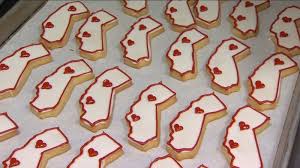Maybe you would like to learn more about one of these? Eddie S Bakery Sells Special Cookies All Proceeds Go To Wildfire Victims Abc30 Fresno