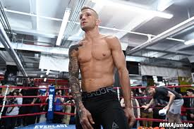 View complete tapology profile, bio, rankings, photos, news and record. Ufc Brooklyn Does T J Dillashaw S Weight Cut To 125 Worry You