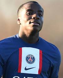 Yoram Zague » Record by referee