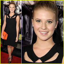 Caroline Sunshine: 'Pitch Perfect' Premiere with Adam Irigoyen & Billy  Unger