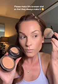 Top MAC Bronzer for Flawless Makeup Looks