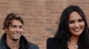 Le nageur parle à coeur ouvert de son mariage le mariage ne nous a pas sauvés, écrit le sportif dans son autobiographie, dont certains passages ont été relayés par le magazine public. Mariage Imminent Pour Camille Lacourt