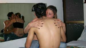 Clipspool | He lets his girlfriend fuck by the refugee