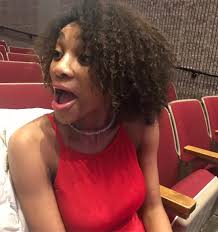 Book Desiree Robinson