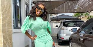 Iyabo ojo former pa, gbeminiyi, replies after the actress accused her of ruining her business. Iyabo Ojo Her Mom And Daughter Create Beautiful 3 Generations Photos