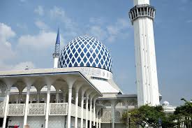 An underground passage leads to the national mosque located near the railway. Blue Mosque In Malaysia Learn More About Guided Tours How To Access And Participate