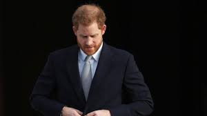 Um prinz harry kursieren derzeit kuriose gerüchte: Prinz Harry Kein Echter Royal Neue Spekulationen Um Harrys Wahren Vater News De