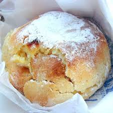 Risultato immagini per sfogliatella frolla