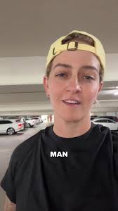 Understanding the Benefits of Diverse Friendships