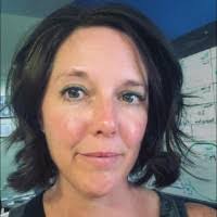 Dana Schuman's Instagram, Twitter & Facebook