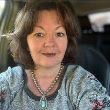 Deidra Bates's Instagram, Twitter & Facebook