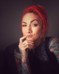 Angela Scibetta's Instagram, Twitter & Facebook