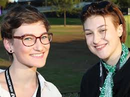 Fresh faces get social