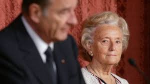 Bernadette" : ces quatre moments où Bernadette Chirac a soufflé à l'oreille  de son président de mari