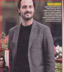 Il film ha per protagonista un personaggio omonimo dell'attore che lo interpreta, e ha inoltre a tratti carattere. Fabio Troiano Fidanzato Con Anny Centis Da Attore In Un Ruolo Omosessuale