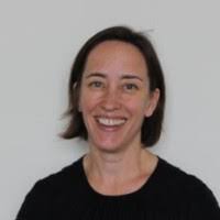 Elizabeth Lauck's Instagram, Twitter & Facebook