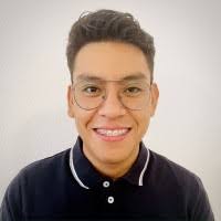 70+ perfiles de «Carlos Valdivia»