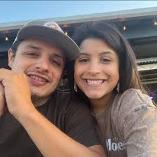 What places in Quinlan hire at 15?